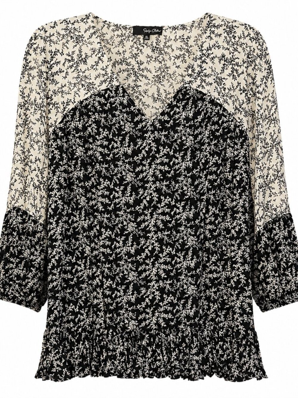 Elegant Black and White Floral Blouse 1X boho loose swing tunic vneck